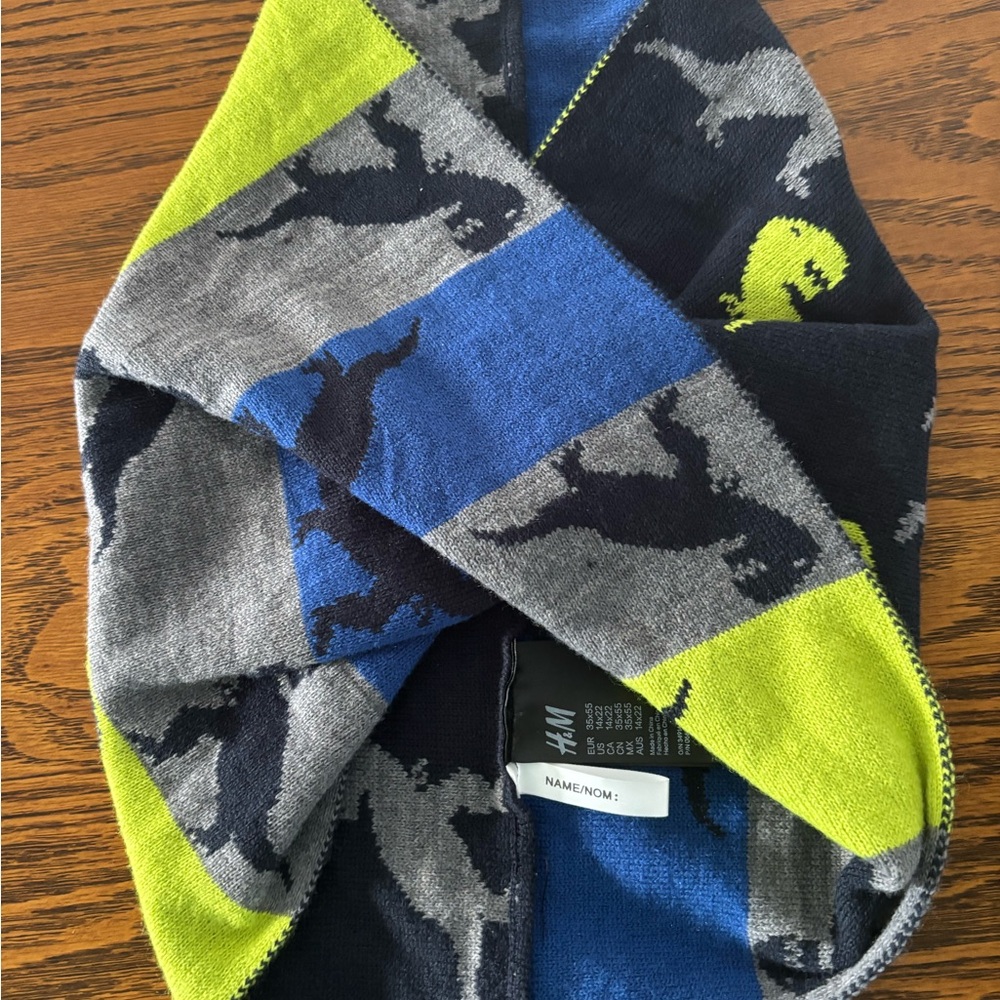 H&M kids Dinosaur Scarf